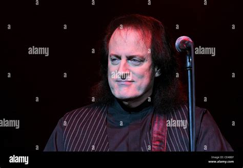 A Jusante Do Casino Tommy James