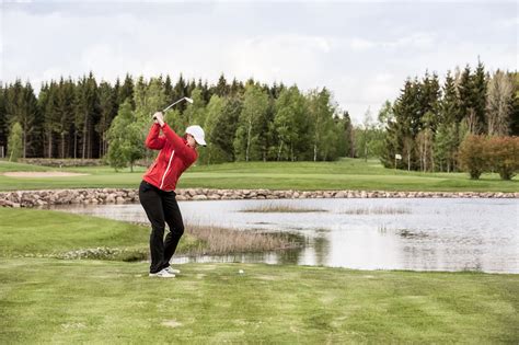 Bjertorp Slott Golfpaket