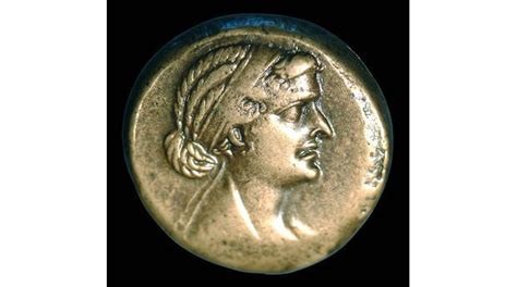 Cleopatra S Coins Leovegas