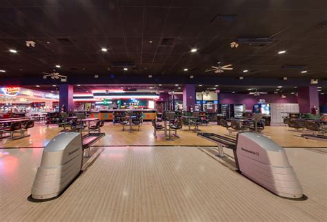 Cliff Castelo De Casino Bowling