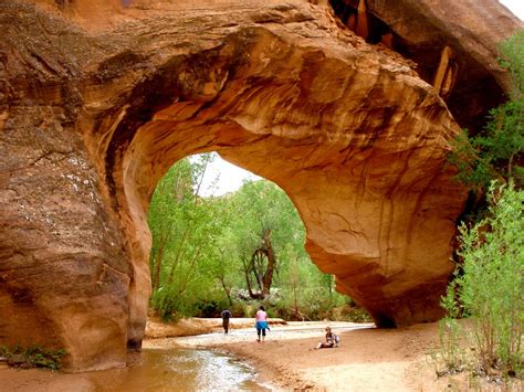 Coyote Gulch Slot Canyons