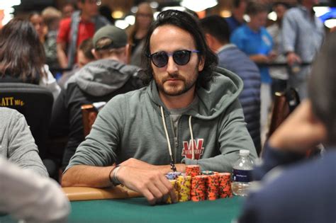 Davidi Kitai Ficha De Poker