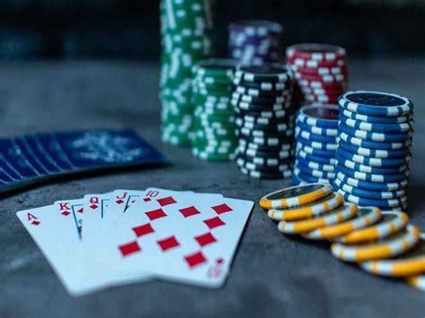 Ganar Dinheiro Jugando Poker Online