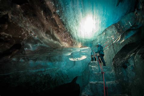 Ice Cave Betsul