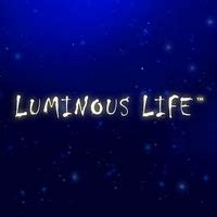 Jogue Luminous Life Online