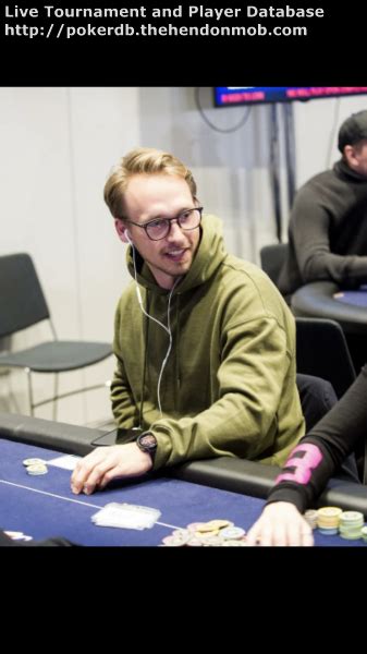 Mikkel Ameixa Poker