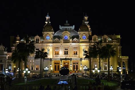 Monte Casino Durante A Noite Pacotes