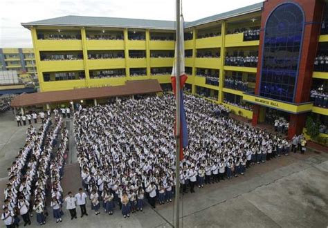 Negociante De Cassino Escola De Formacao Nas Filipinas