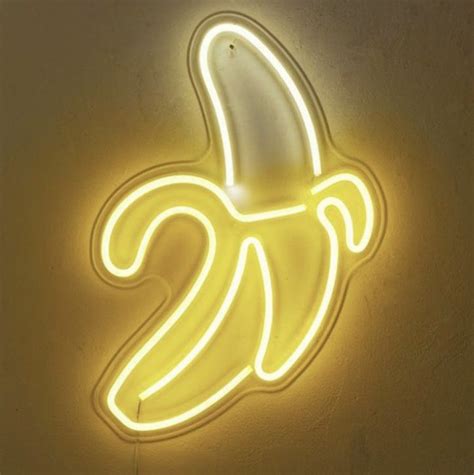 Neon Bananas Betsul