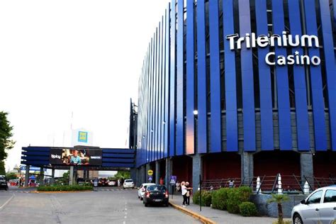 O Cassino De Tigre Estacionamiento