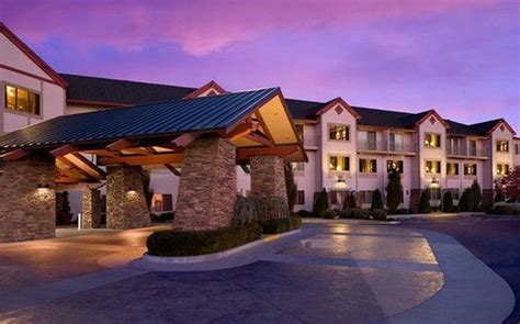 Pena Falls Casino E Lodge