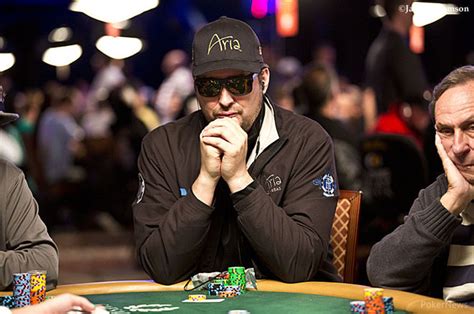 Phil Hellmuth Poker Brat Roupas