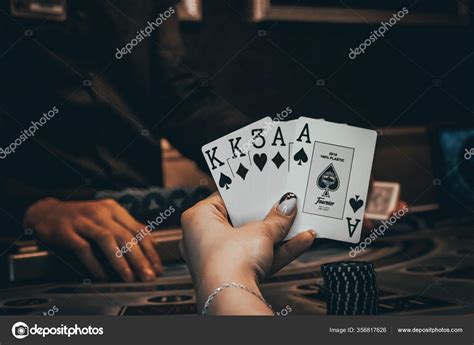 Poker Negociante De Desemprego