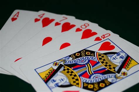 Poker Se Joga Com Dois Baralhos