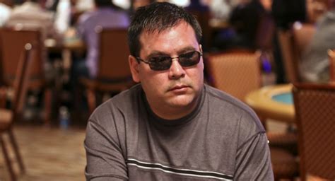 Robert Hwang Poker