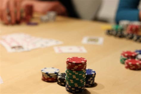 Teksas Holdem Poker Igra De Rh