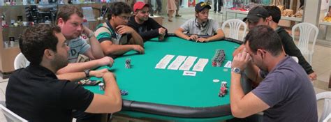 Universidade Do Campeonato De Poker